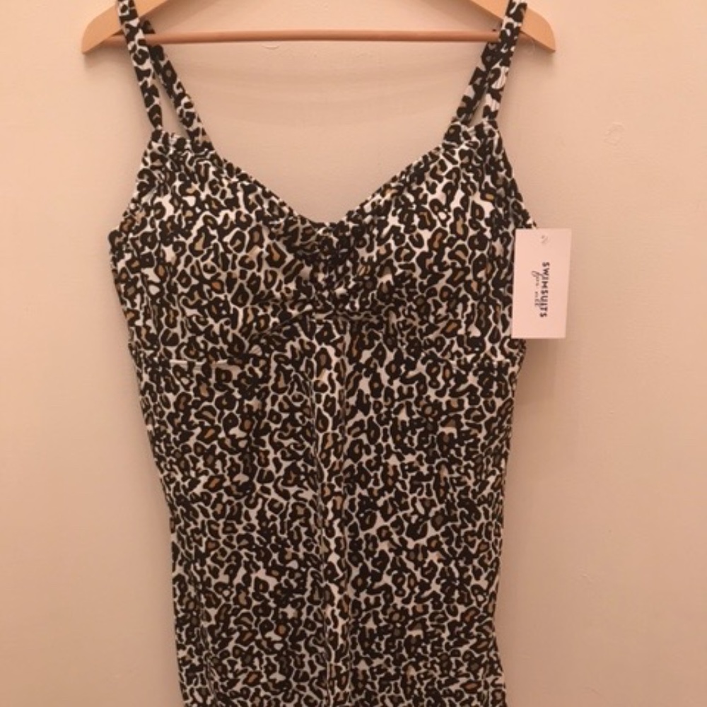 Swimsuits For All - Brand New With Tag - Tie Front Underwire Swimdress - Size 18